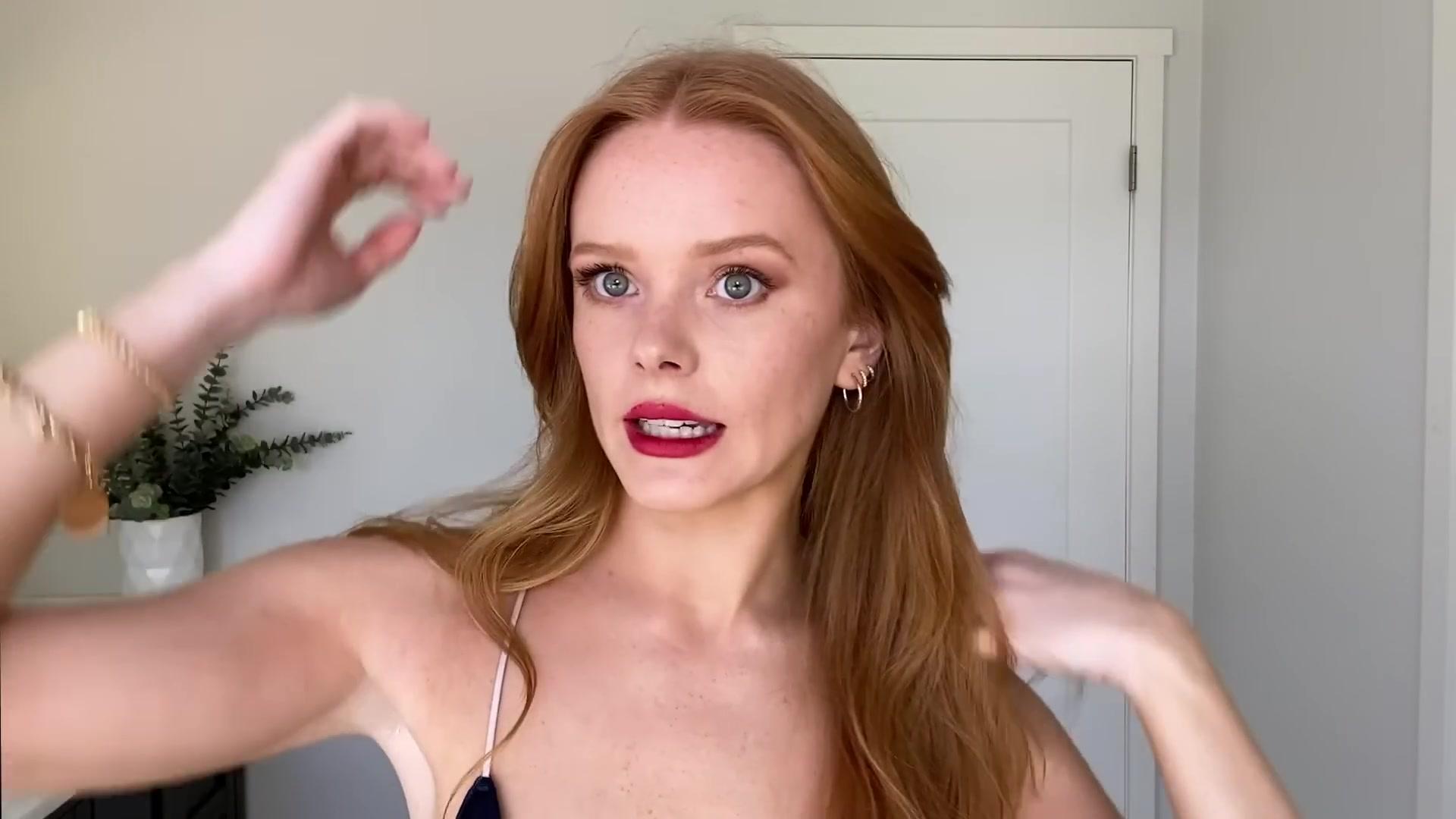 Abigail_EffortlessRedLipGuideRedHairedBeauty_Vogue21_2087.jpg