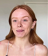 Abigail_EffortlessRedLipGuideRedHairedBeauty_Vogue21_0041.jpg