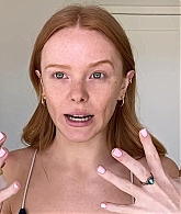 Abigail_EffortlessRedLipGuideRedHairedBeauty_Vogue21_0064.jpg