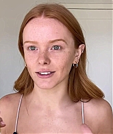 Abigail_EffortlessRedLipGuideRedHairedBeauty_Vogue21_0076.jpg