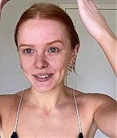 Abigail_EffortlessRedLipGuideRedHairedBeauty_Vogue21_0196.jpg