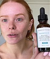 Abigail_EffortlessRedLipGuideRedHairedBeauty_Vogue21_0378.jpg