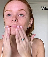 Abigail_EffortlessRedLipGuideRedHairedBeauty_Vogue21_0386.jpg