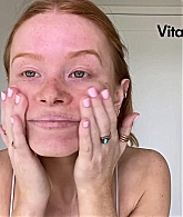 Abigail_EffortlessRedLipGuideRedHairedBeauty_Vogue21_0391.jpg