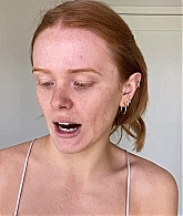 Abigail_EffortlessRedLipGuideRedHairedBeauty_Vogue21_0444.jpg