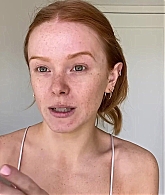 Abigail_EffortlessRedLipGuideRedHairedBeauty_Vogue21_0446.jpg