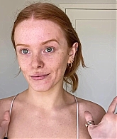 Abigail_EffortlessRedLipGuideRedHairedBeauty_Vogue21_0543.jpg