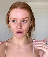 Abigail_EffortlessRedLipGuideRedHairedBeauty_Vogue21_0645.jpg