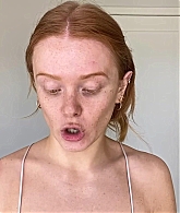 Abigail_EffortlessRedLipGuideRedHairedBeauty_Vogue21_0692.jpg