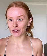 Abigail_EffortlessRedLipGuideRedHairedBeauty_Vogue21_0719.jpg
