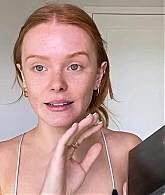 Abigail_EffortlessRedLipGuideRedHairedBeauty_Vogue21_0737.jpg