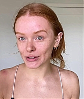 Abigail_EffortlessRedLipGuideRedHairedBeauty_Vogue21_0774.jpg