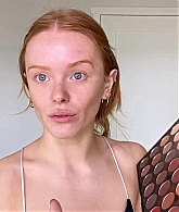 Abigail_EffortlessRedLipGuideRedHairedBeauty_Vogue21_0798.jpg