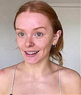 Abigail_EffortlessRedLipGuideRedHairedBeauty_Vogue21_0803.jpg