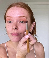 Abigail_EffortlessRedLipGuideRedHairedBeauty_Vogue21_0863.jpg