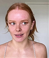 Abigail_EffortlessRedLipGuideRedHairedBeauty_Vogue21_0903.jpg