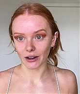 Abigail_EffortlessRedLipGuideRedHairedBeauty_Vogue21_0913.jpg