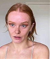 Abigail_EffortlessRedLipGuideRedHairedBeauty_Vogue21_0956.jpg