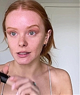 Abigail_EffortlessRedLipGuideRedHairedBeauty_Vogue21_0978.jpg