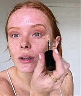 Abigail_EffortlessRedLipGuideRedHairedBeauty_Vogue21_0990.jpg