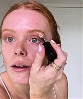Abigail_EffortlessRedLipGuideRedHairedBeauty_Vogue21_0996.jpg