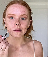 Abigail_EffortlessRedLipGuideRedHairedBeauty_Vogue21_1025.jpg