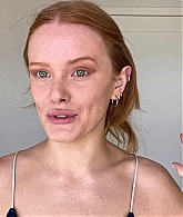 Abigail_EffortlessRedLipGuideRedHairedBeauty_Vogue21_1066.jpg