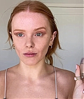 Abigail_EffortlessRedLipGuideRedHairedBeauty_Vogue21_1089.jpg
