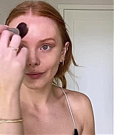 Abigail_EffortlessRedLipGuideRedHairedBeauty_Vogue21_1156.jpg