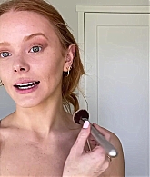 Abigail_EffortlessRedLipGuideRedHairedBeauty_Vogue21_1214.jpg