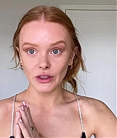 Abigail_EffortlessRedLipGuideRedHairedBeauty_Vogue21_1309.jpg