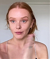 Abigail_EffortlessRedLipGuideRedHairedBeauty_Vogue21_1316.jpg