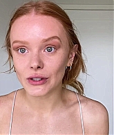 Abigail_EffortlessRedLipGuideRedHairedBeauty_Vogue21_1328.jpg
