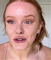 Abigail_EffortlessRedLipGuideRedHairedBeauty_Vogue21_1409.jpg
