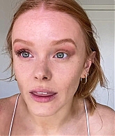Abigail_EffortlessRedLipGuideRedHairedBeauty_Vogue21_1453.jpg