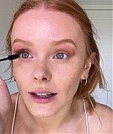 Abigail_EffortlessRedLipGuideRedHairedBeauty_Vogue21_1454.jpg