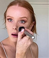 Abigail_EffortlessRedLipGuideRedHairedBeauty_Vogue21_1661.jpg