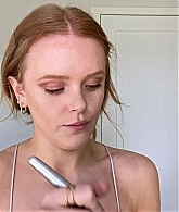 Abigail_EffortlessRedLipGuideRedHairedBeauty_Vogue21_1693.jpg