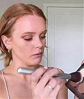 Abigail_EffortlessRedLipGuideRedHairedBeauty_Vogue21_1727.jpg