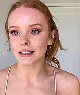 Abigail_EffortlessRedLipGuideRedHairedBeauty_Vogue21_1889.jpg
