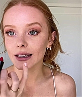 Abigail_EffortlessRedLipGuideRedHairedBeauty_Vogue21_1955.jpg