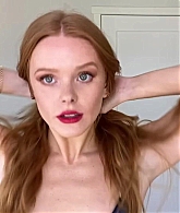 Abigail_EffortlessRedLipGuideRedHairedBeauty_Vogue21_2064.jpg
