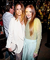 StellaMcCartney_GetBack_Collection_Inside_Nov2021_28229.jpg