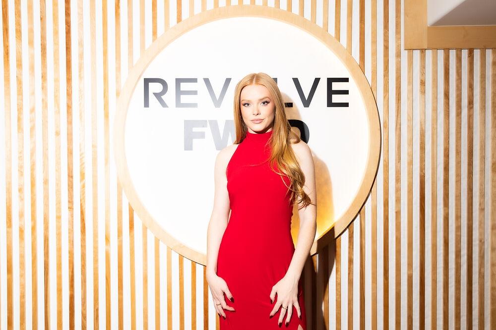 REVOLVEFWRD_firstPopUpShop_Event2023_28629.jpg