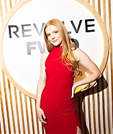REVOLVEFWRD_firstPopUpShop_Event2023_28329.jpg