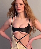photoshoot_bts_acn_11.jpg
