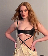 photoshoot_bts_acn_13.jpg