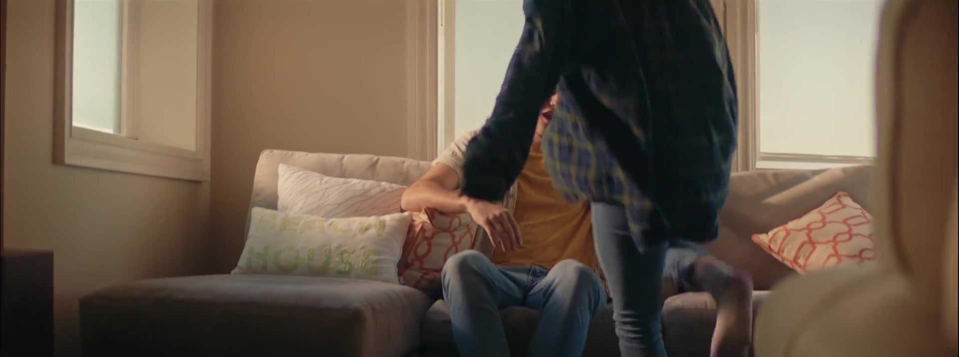 TOMOS_HoldingTogether_MV_ACN_307.jpg