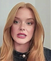 Abigail_AccessHollywood_ACN_0338.jpg