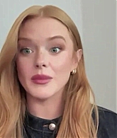 Abigail_AccessHollywood_ACN_0444.jpg